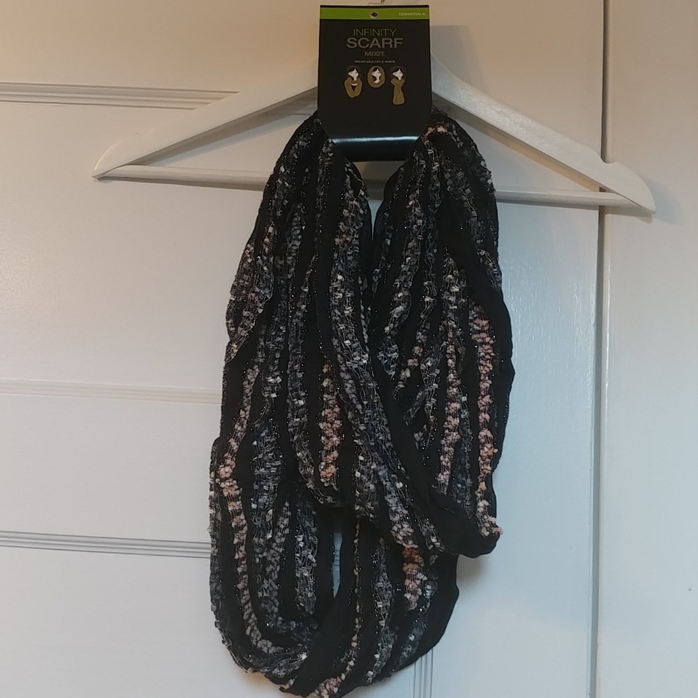 New Black Mixit Infinity Scarf.